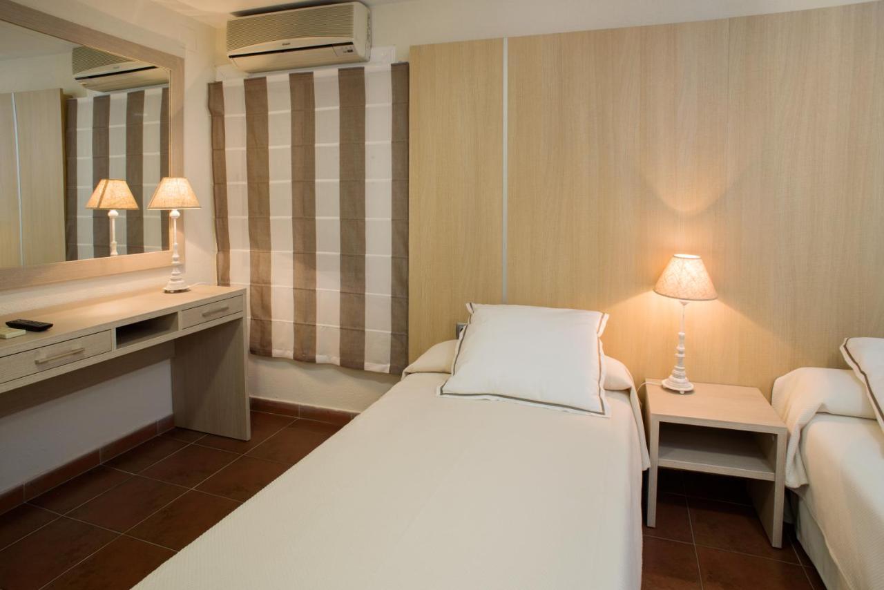 Hotel Capri Тосса-де-Мар Экстерьер фото
