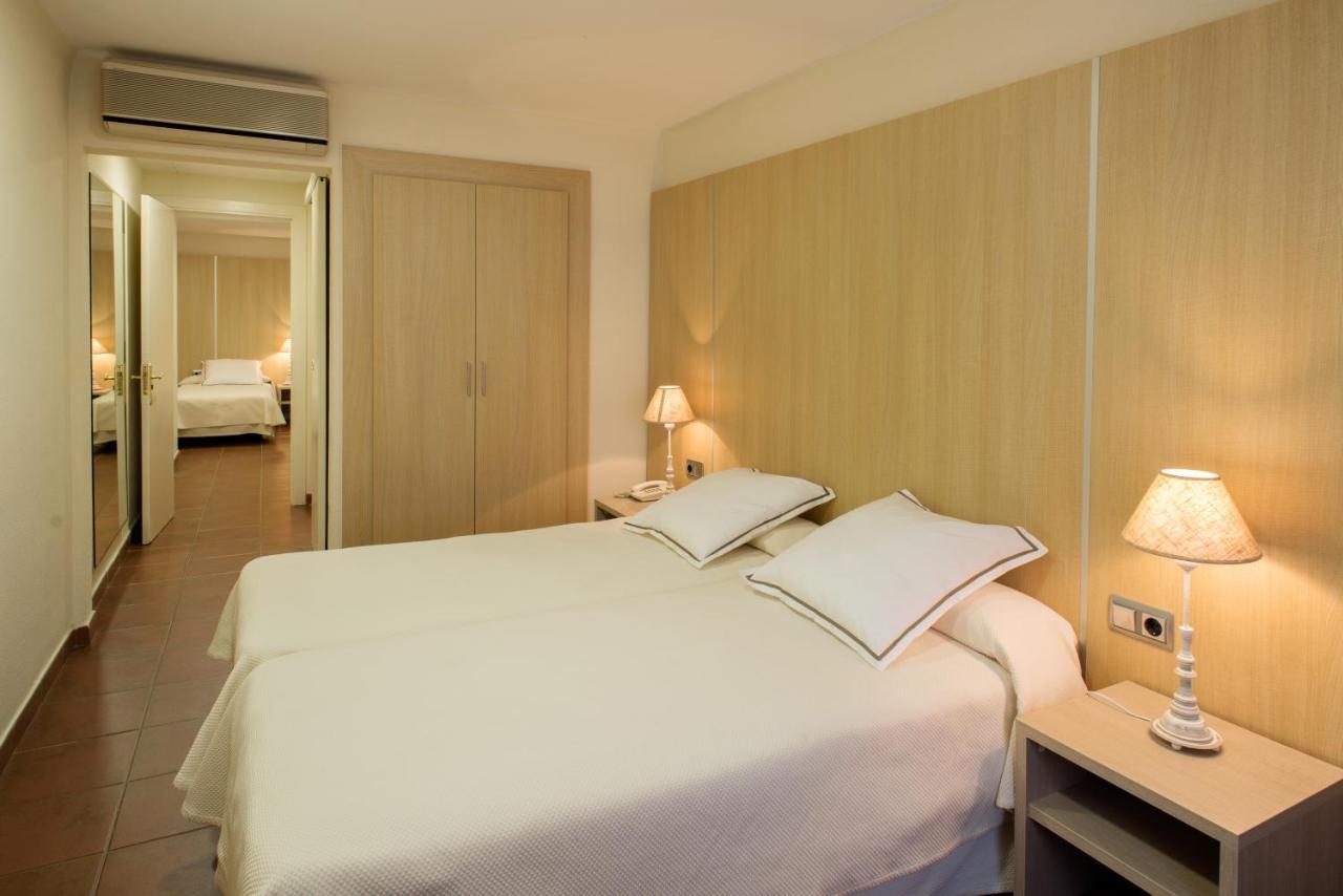 Hotel Capri Тосса-де-Мар Экстерьер фото